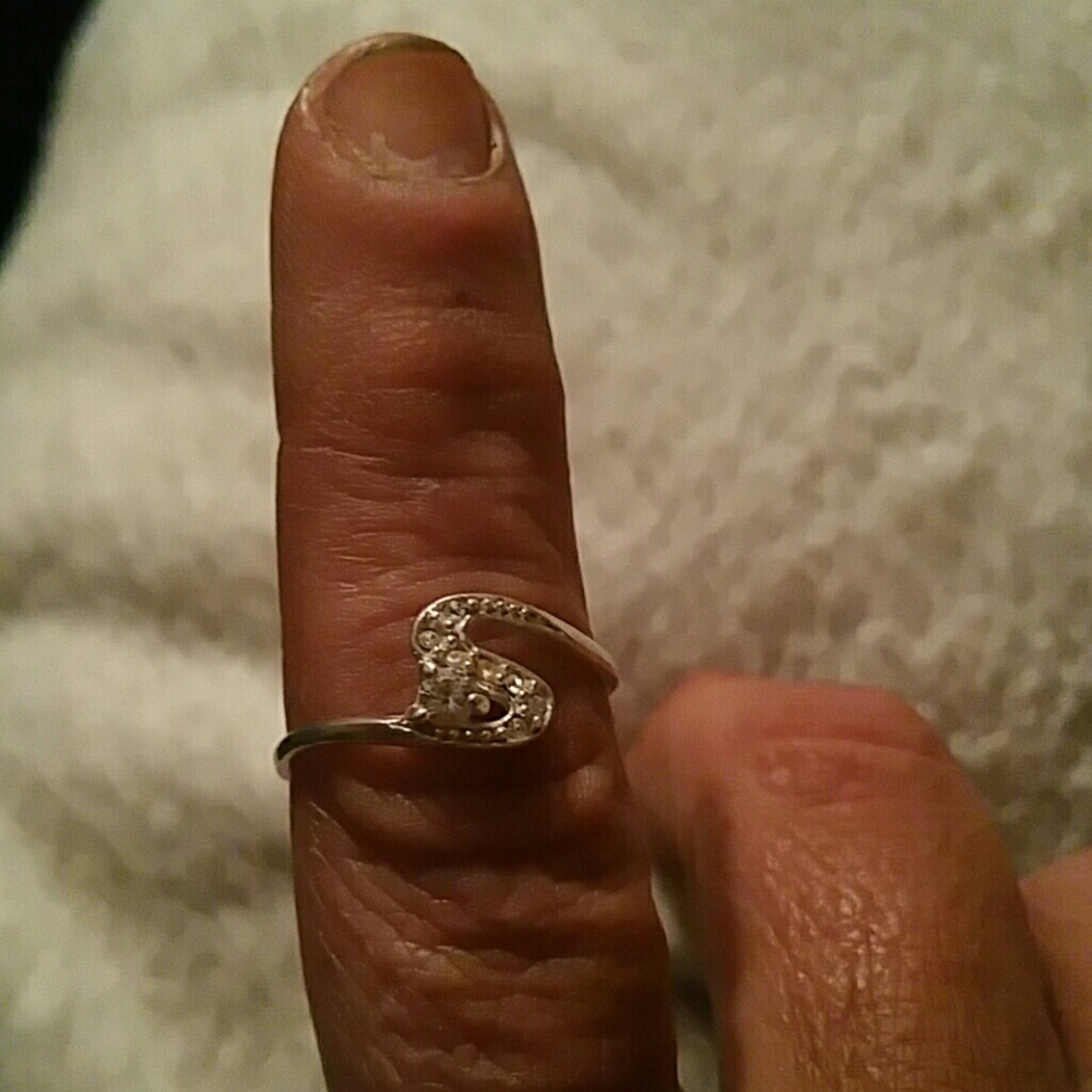Diamond ring
